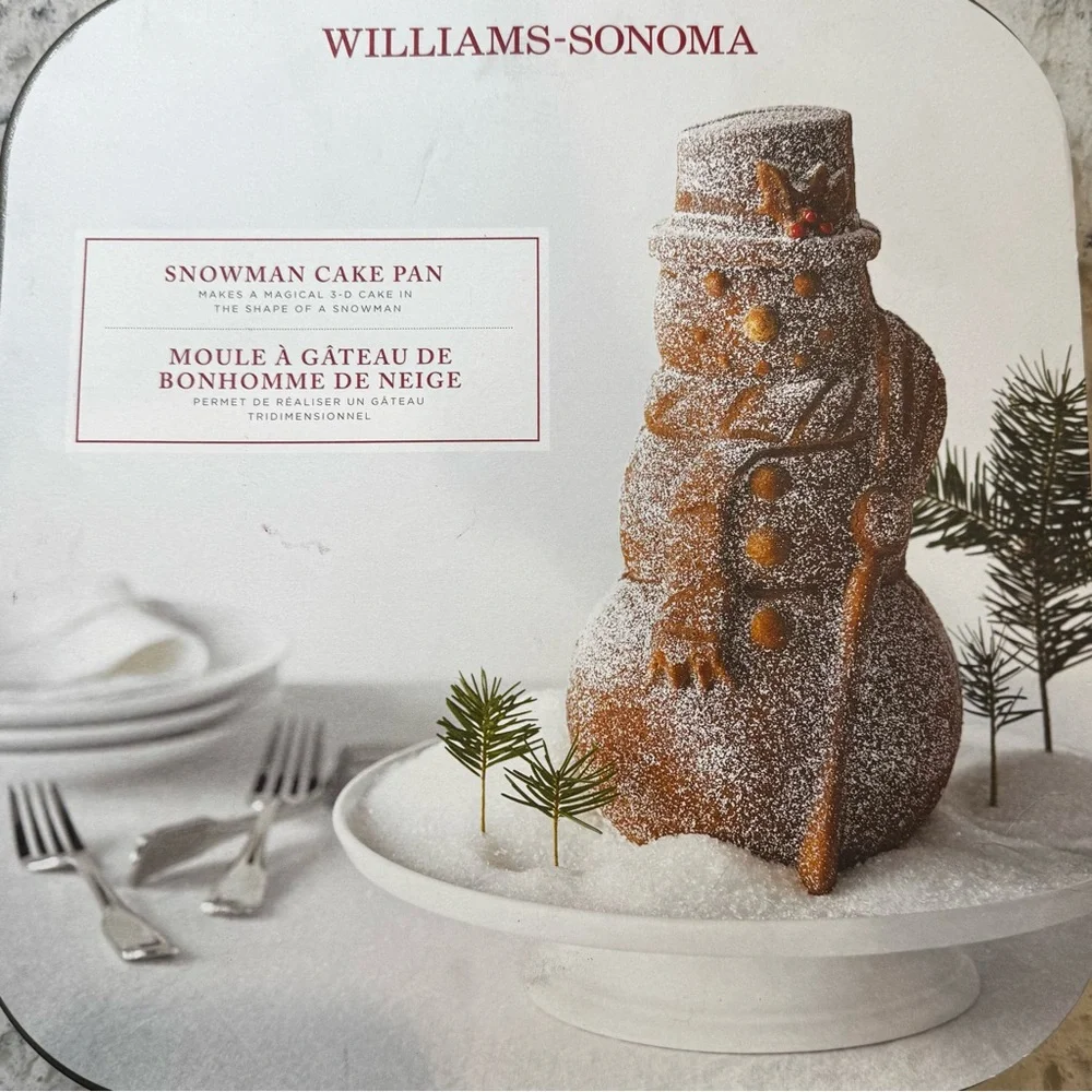 Williams Sonoma Nordic Ware Festive Snowman Cake Pan Mold - NEW